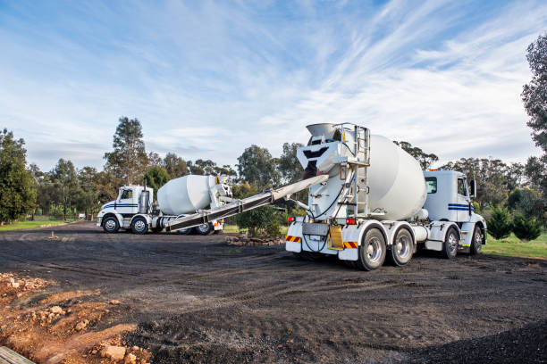 Best Custom Concrete Contractor  in Gratton, VA